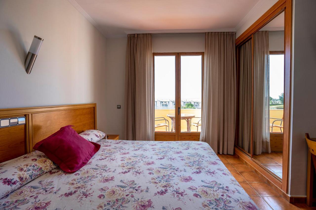 Hotel Los Barruecos By Croma Malpartida de Cáceres Εξωτερικό φωτογραφία