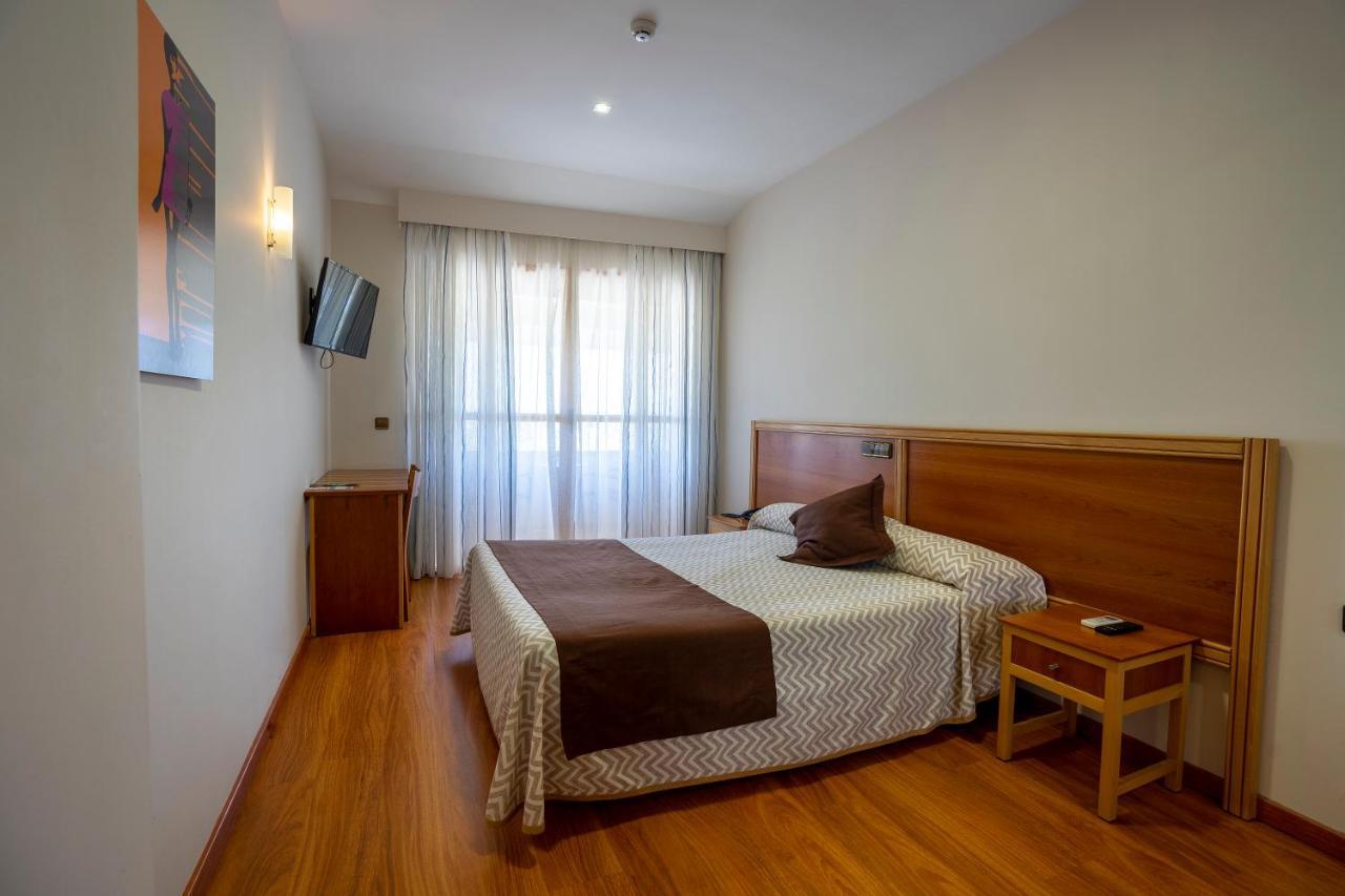 Hotel Los Barruecos By Croma Malpartida de Cáceres Εξωτερικό φωτογραφία