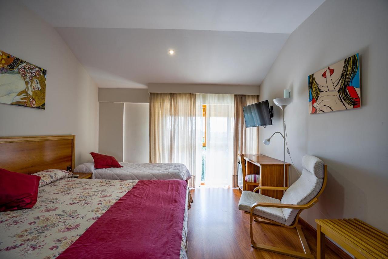 Hotel Los Barruecos By Croma Malpartida de Cáceres Εξωτερικό φωτογραφία
