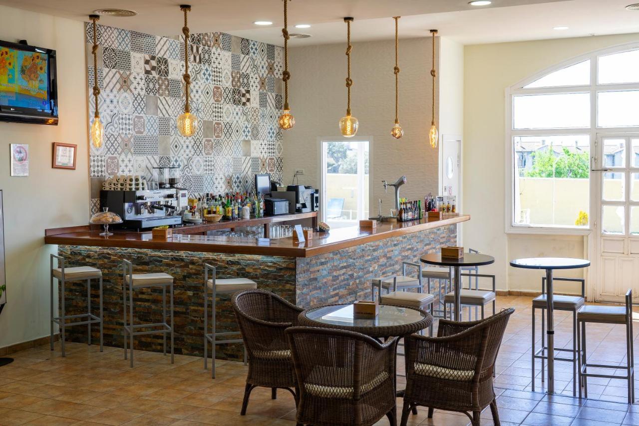 Hotel Los Barruecos By Croma Malpartida de Cáceres Εξωτερικό φωτογραφία